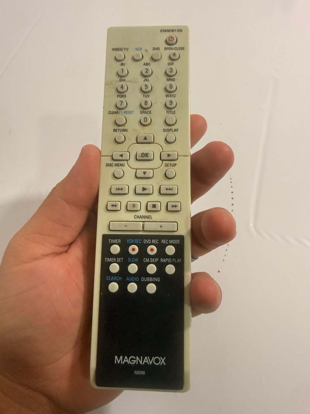 Magnavox NB550 DVD/VCR Remote Control - Picture 5 of 5